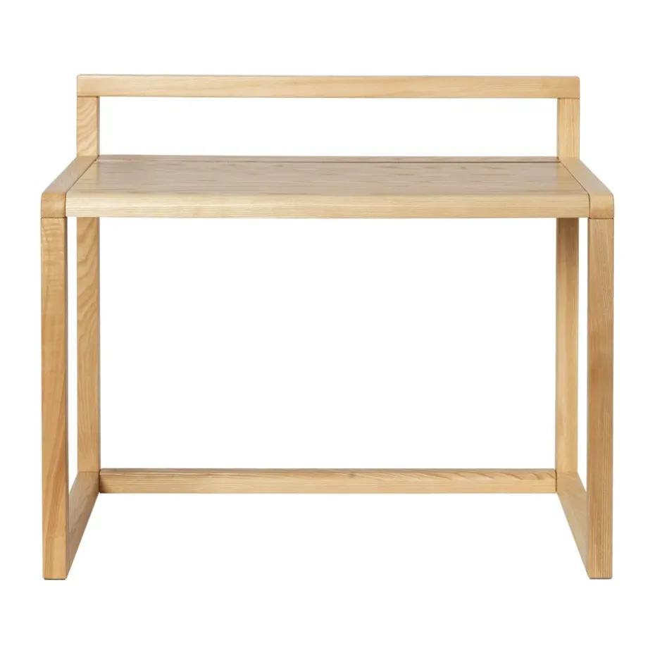Bureau Little Architect, Ash