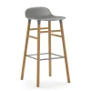 Chaise de bar Form pieds en chêne 75 cm, gris