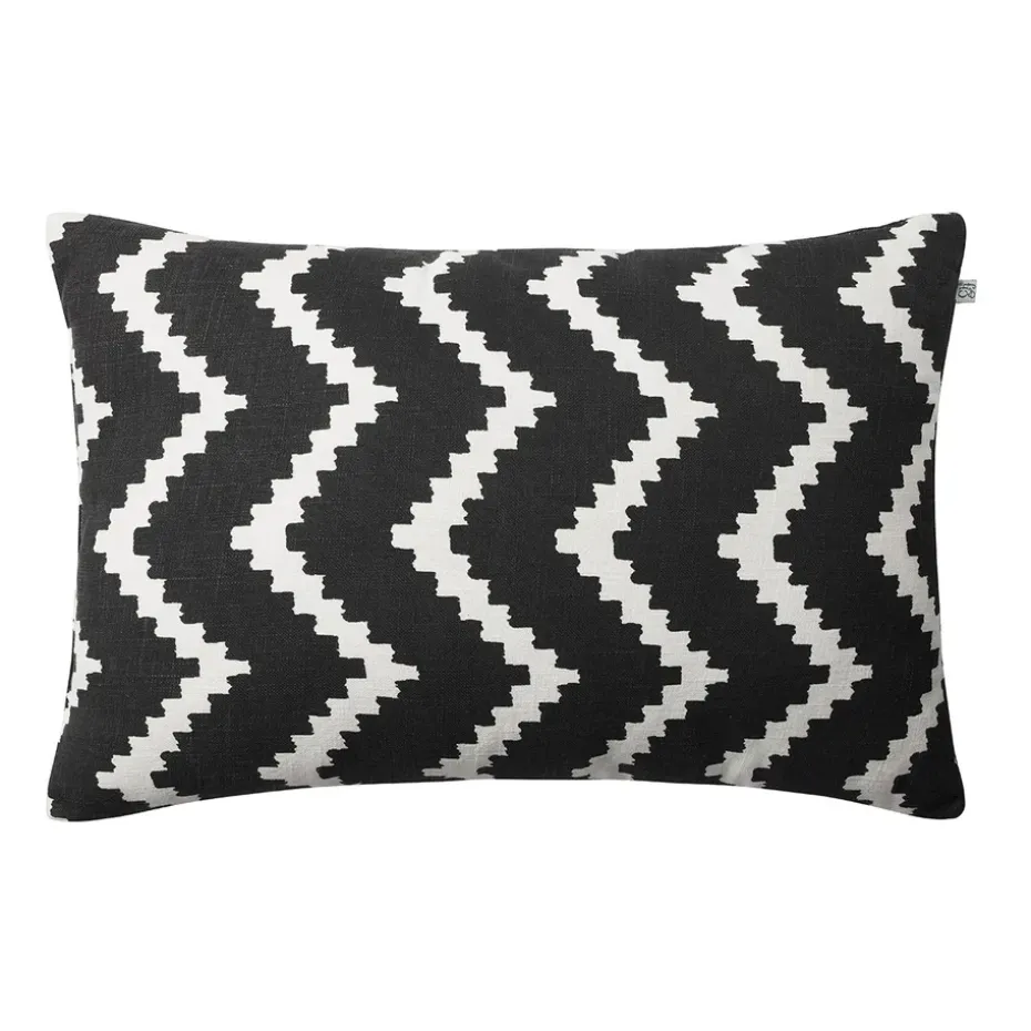 Coussin Ikat Sema, Black-off white