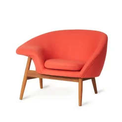 Fauteuil Fried Egg, tissu hero 551 apple red, pieds en teck huilé