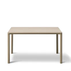 Table basse Piloti 6720, Chêne laqué-hauteur 41 cm