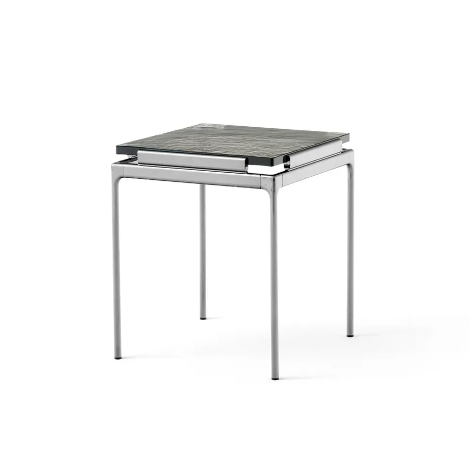 Table d'appoint LN11 Sett, Smoked cast glass-dark chrome