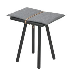 Tabouret Georg, chêne laqué noir